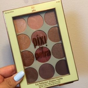 Pixi by Petra Eyeshadow Palette